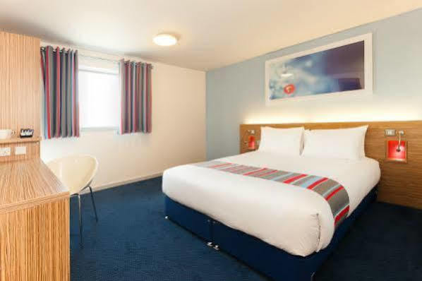 Travelodge Edinburgh Central Waterloo Place Ngoại thất bức ảnh