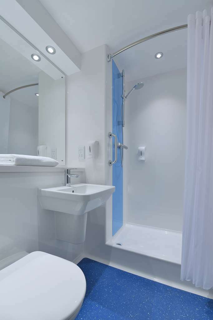 Travelodge Edinburgh Central Waterloo Place Phòng bức ảnh